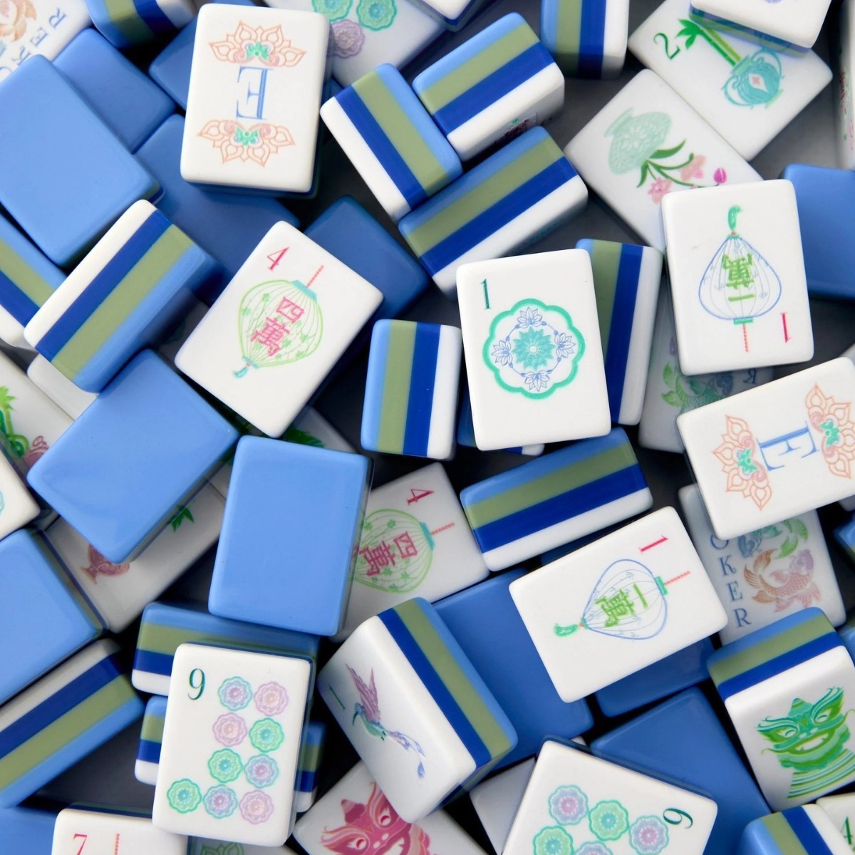Light blue spliced acrylic American mahjong tiles, leisure and entertainment mahjong tiles, hand-crafted mahjong, 160 tiles in stock