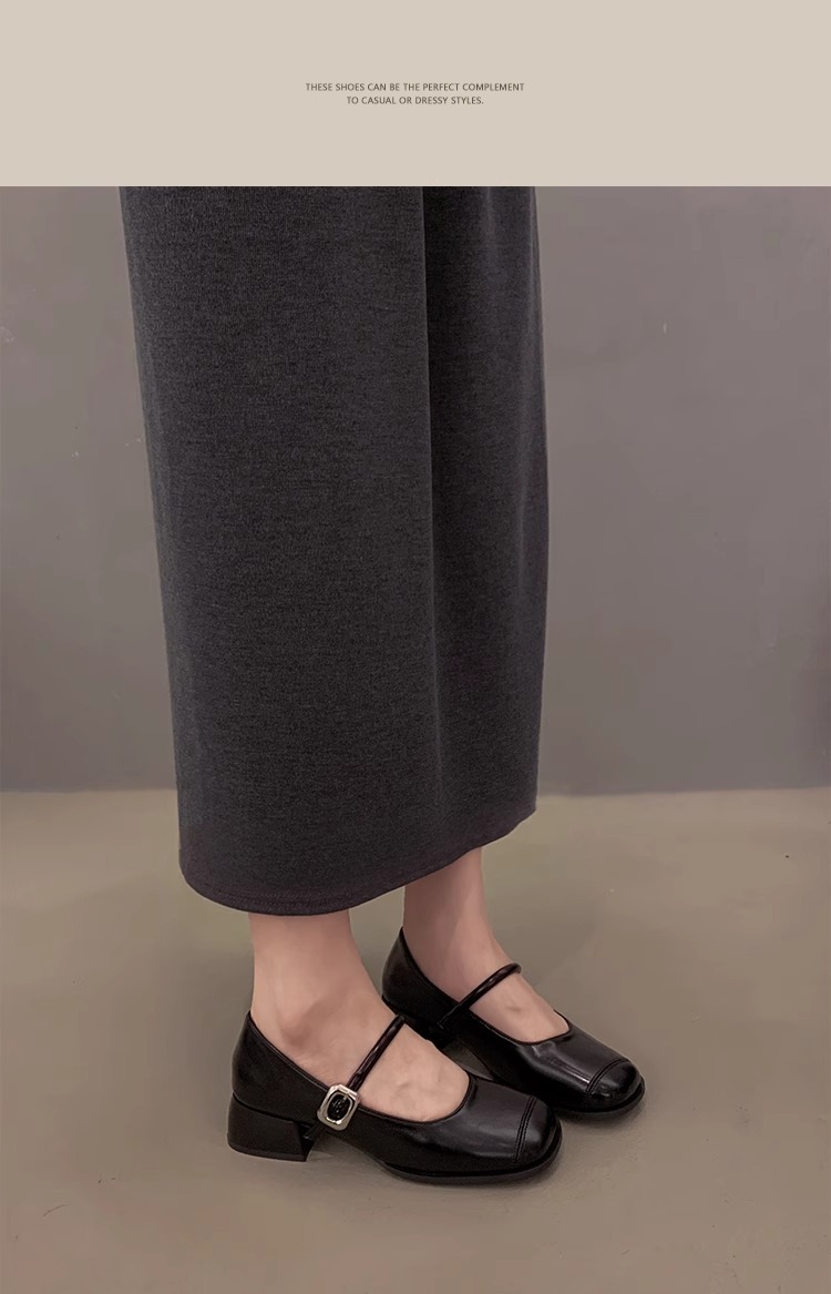 검은색