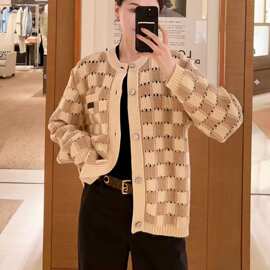 明星同款2026秋冬新品牌棋盘格设计高级感外套针织衫上衣男女款潮