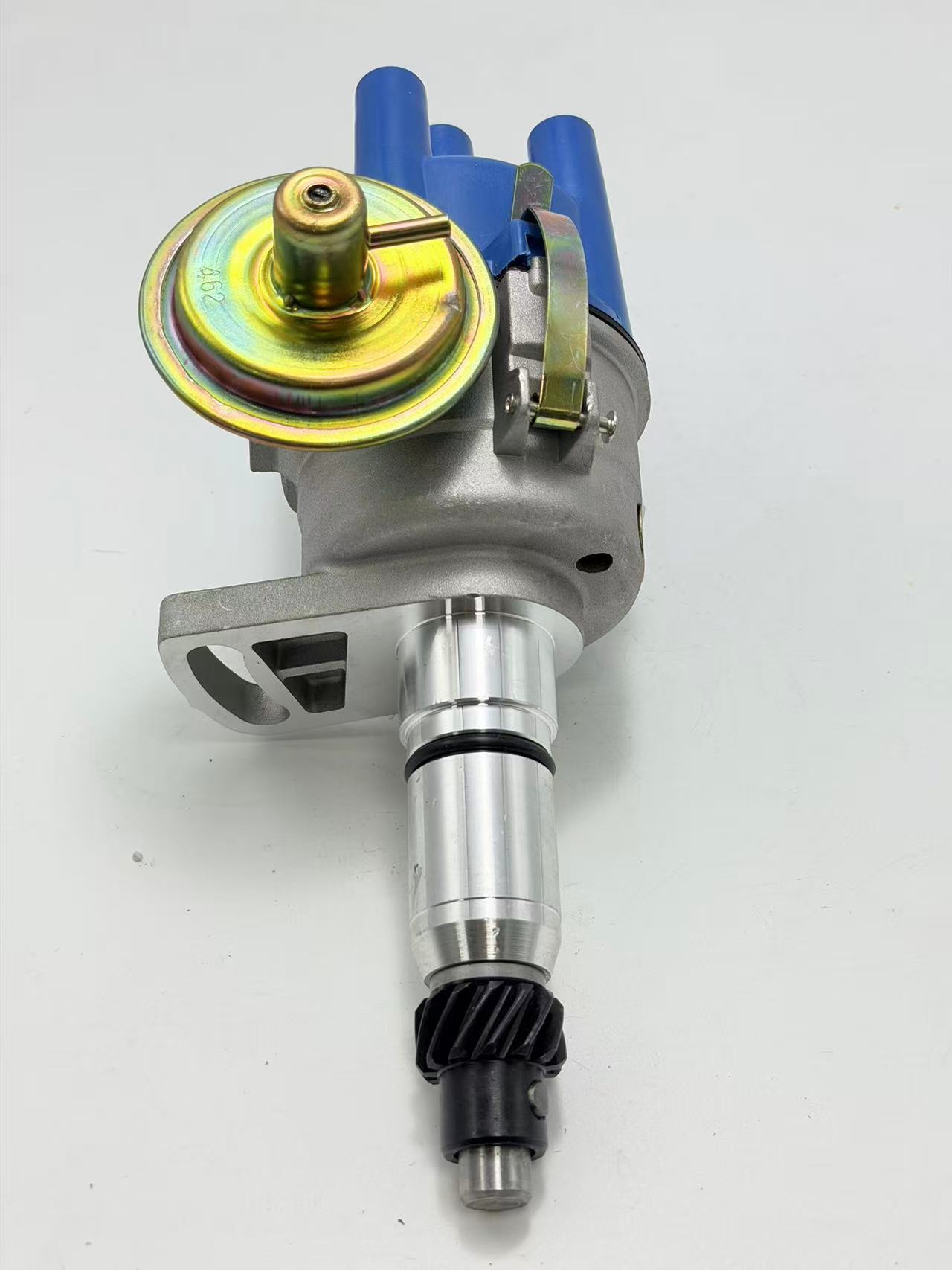 3042B distributor 33100-79290 car ignition distributor is durable, anti-aging, and suitable for various models