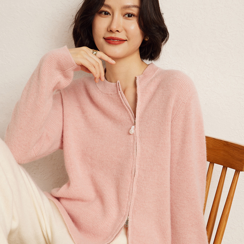 Cashmere cardigan with a round collar