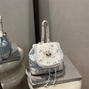 ��ϵ���������ٽz�p���2025�¿��n����Ů�ɐ۳����黨�N��С����