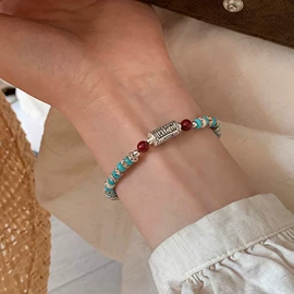 戒指;项链;耳钉