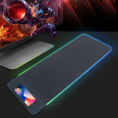 15w無線充發光RGB鼠標墊斷電記憶折疊防水橡膠鎖邊無線充鍵盤桌墊