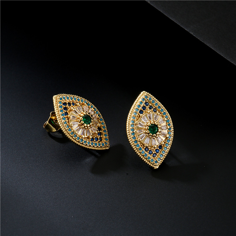 Fashion Copper Micro-inlaid Zircon Eye-shaped Earrings display picture 2