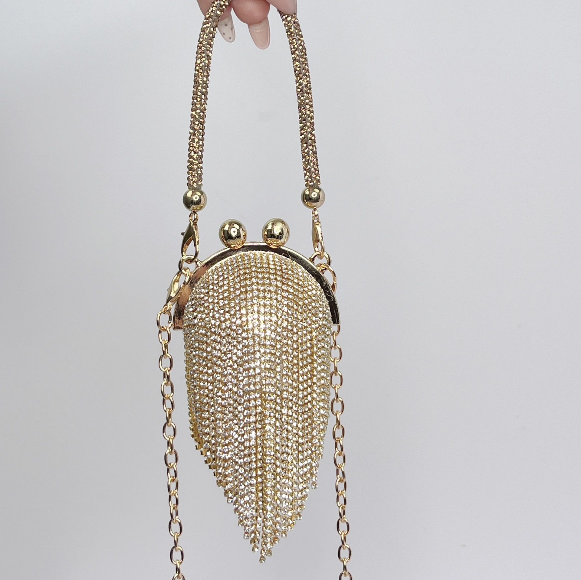 クロスボーダーの美しい円の球形の包みの小さいバラのいっぱいのドリルのドレスの包みの新型の女性の小さいハンドバッグの金属の質の晩餐の包み