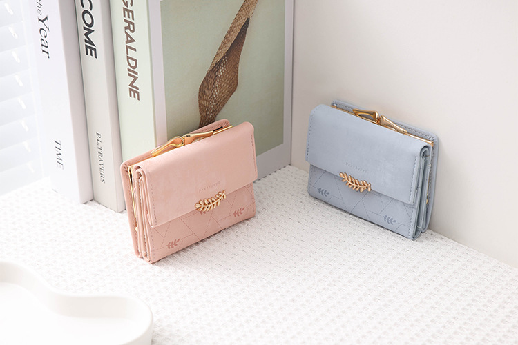 1 Piece Quantity Women's Solid Color Pu Leather Flip Cover Wallets