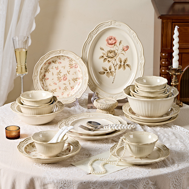 French-Style Retro High-Value 2026 New Ceramic Tableware Set, Rice Bowls, Plates, and Dishware Set for Home Use, Housewarming Gift French-Style Retro High-Value 2026 New Ceramic Tableware Set, Rice Bowls, Plates, and Dishware Set for Home Use, Housewarming Gift