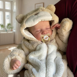 Levi Reborn Doll �������� ���²��L3DƤ�w �羳؛Դһ�����l
