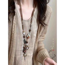 耳钉;耳环;项链