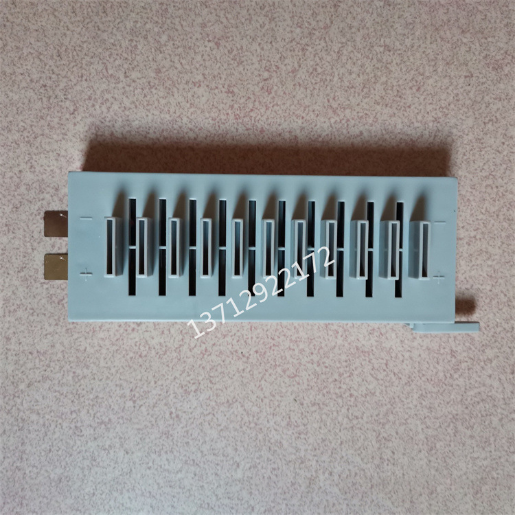 新型并联夹具，小聚合物补电夹具 一拖十 化成补电组合电子咽夹具