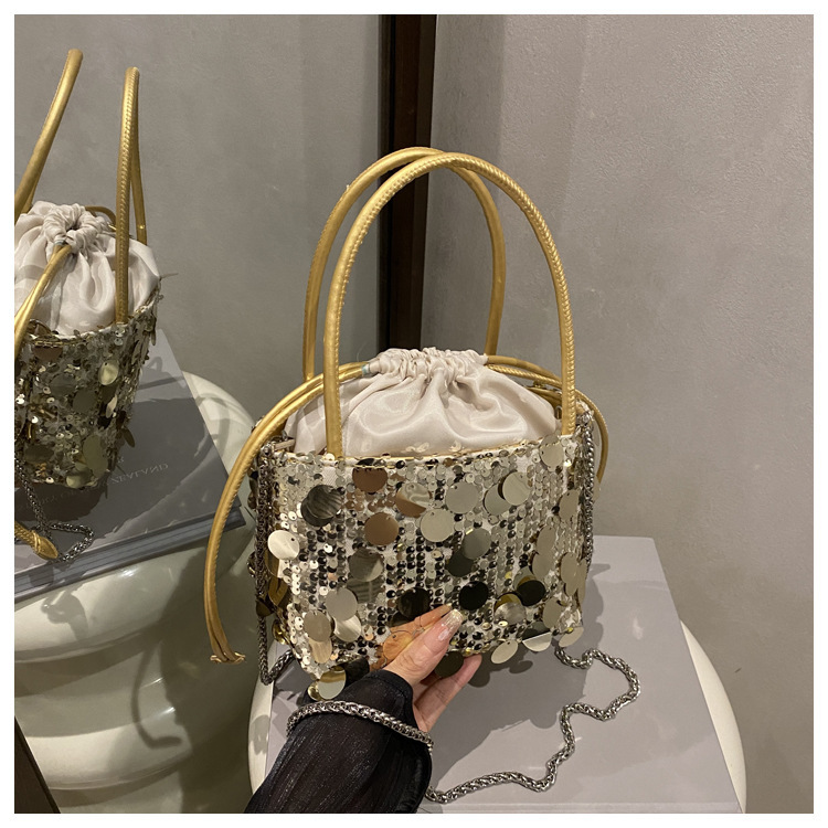 束口流行亮片2025秋季大容量抽带新款潮流质感单肩斜挎手拎水桶包|undefined
