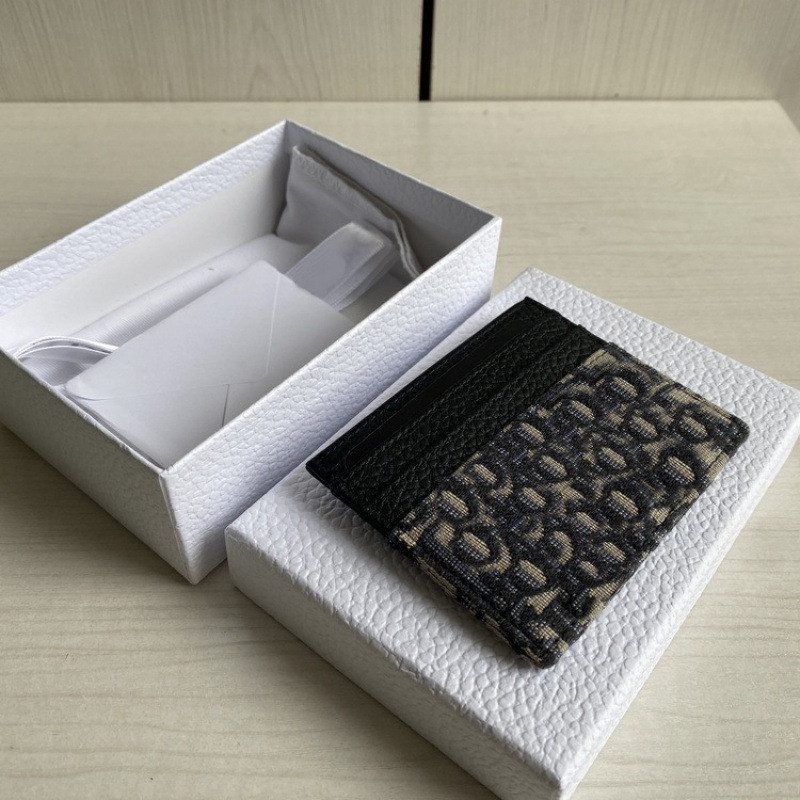 Embroidered canvas with floral patterns, combined with genuine leather, for a unisex cardholder, small card case, business card holder, and double-sided slim card wallet Embroidered canvas with floral patterns, combined with genuine leather, for a unisex cardholder, small card case, business card holder, and double-sided slim card wallet
