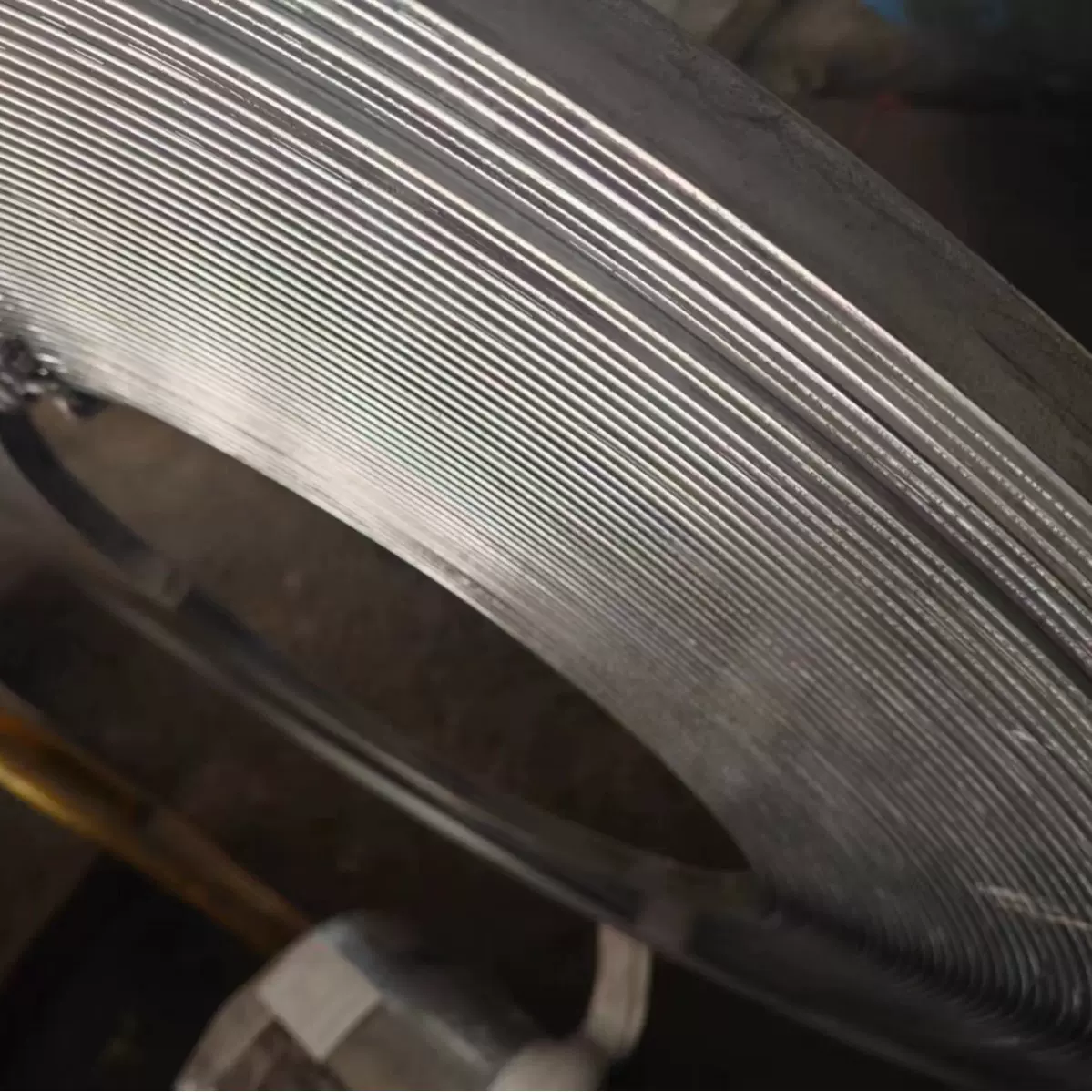 精整修边Q235B扁钢20*3冷轧光亮扁铁盘圆球扁铁冷拔方钢32*3卷板