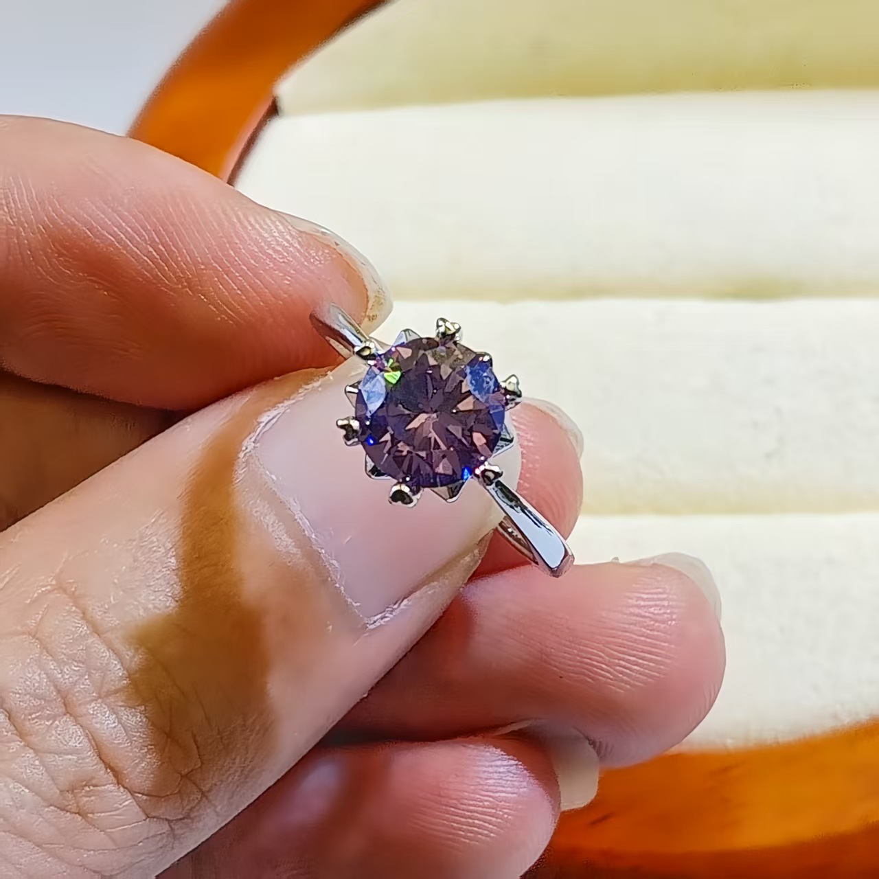 Douyin Popular Hand Jewelry Moissanite Diamond Ring Women's Classic Six-Claw Snowflake Ring Couple Ring Purple Diamond Ring Wholesale