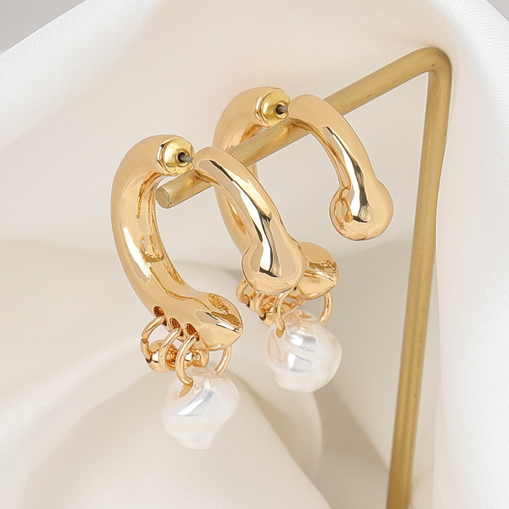 earrings from pearl