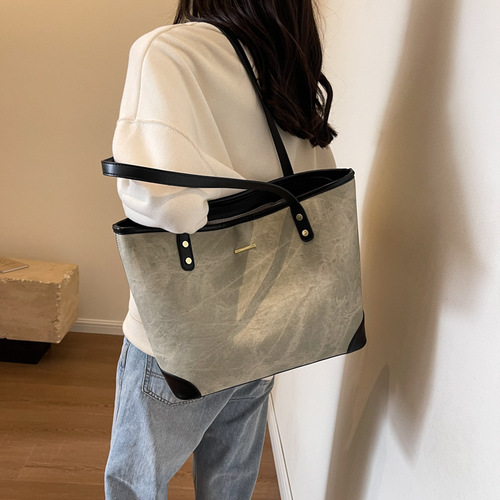 Korean Version Commuting Large Capacity Bag for Women  New Autumn/Winter Fashion Tote Bag Simple Shoulder Bag