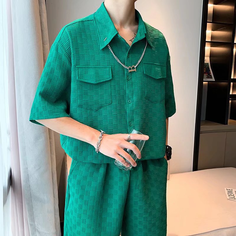 Traje de camiseta de verano para hombres de moda, pantalones cortos deportivos casuales de moda para hombres, traje de dos piezas con un conjunto de ropa, guapo