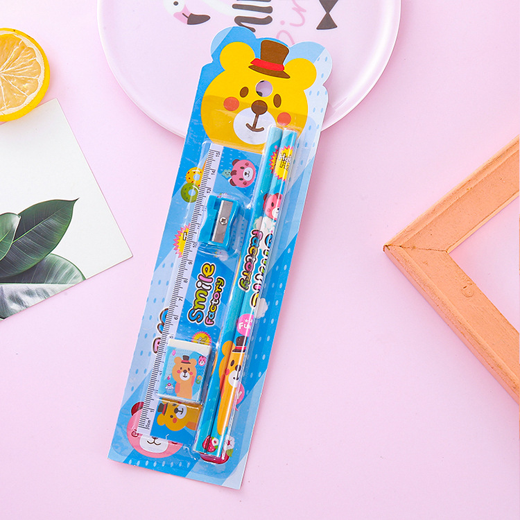 Nuevo juego de papelería de cinco piezas para estudiantes y niños, juego de regalos, papelería, papelería de aprendizaje creativo, juego de cinco piezas al por mayor