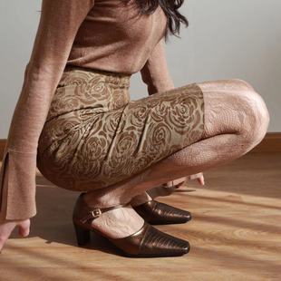 2024 Spring/Summer New retro French flower rose bouquet Brown mesh socks jacquard pantyhose hollow Brown