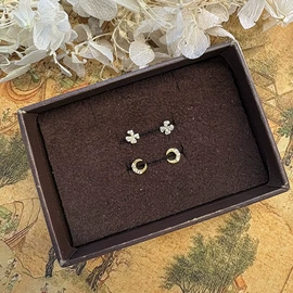 项链;戒指;耳钉