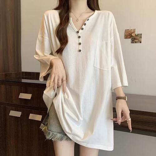 Korean-style oversized simple solid color V-neck t-shirt for women, large size, 300 pounds summer casual versatile long-sleeved top