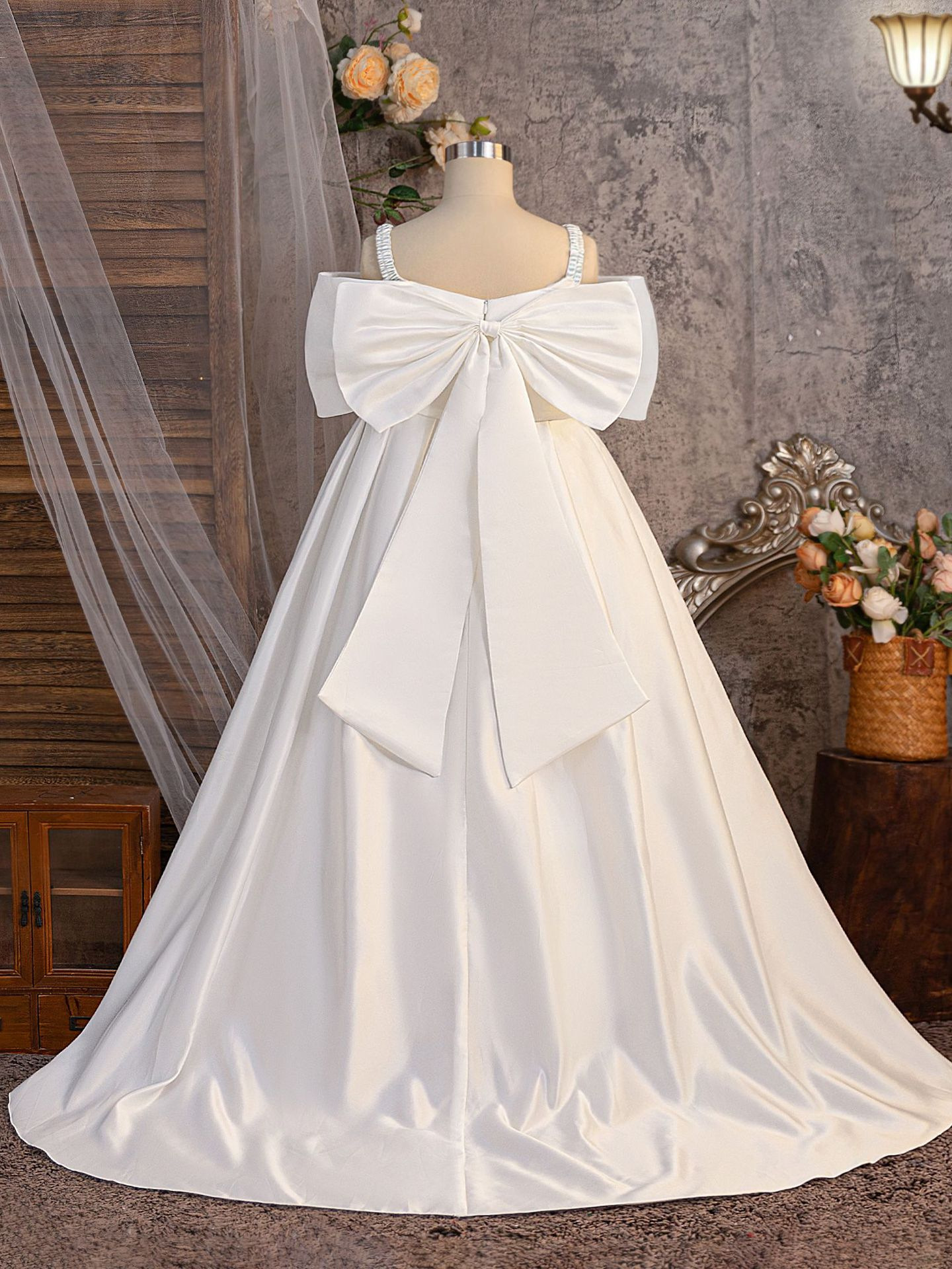 Pequeña flor blanca boda princesa de cola de la princesa de la niña de cine pequeño vestido de boda de arte foto escenario vestido de desfile