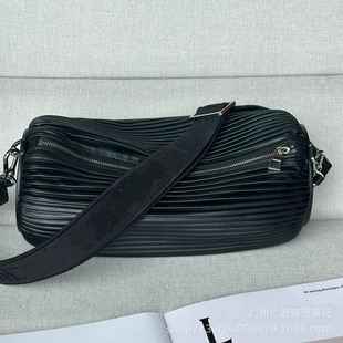 L�����¿�pouch�AͲ����Ƥ�ް�Ҹ�°�Ů���μ�������Ʒ�|���羳
