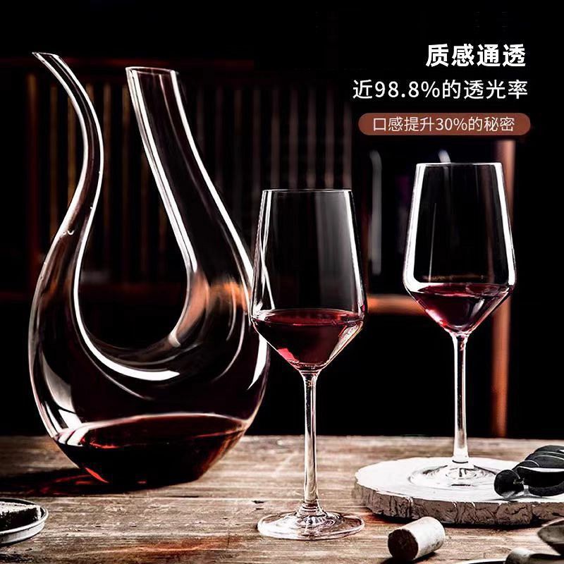 Copa de vino tinto de alto valor de manzana verde Copa de vino de vidrio sin plomo Juego de lujo ligero para el hogar Copa de uva decantador