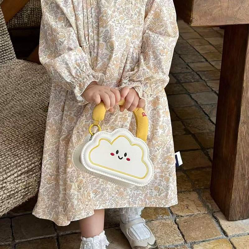 Bolsas de niños transfronterizas 2025, nueva linda niña mochila para salir a la caricatura niña pequeña bolsa de hombro