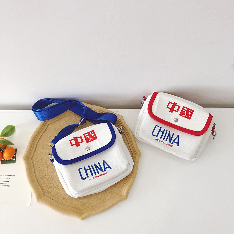 Bolso para niños hecho en China 2021 verano nuevo bolso de hombro moda nacional bolso de mensajero mini bolso de lona de la muchacha