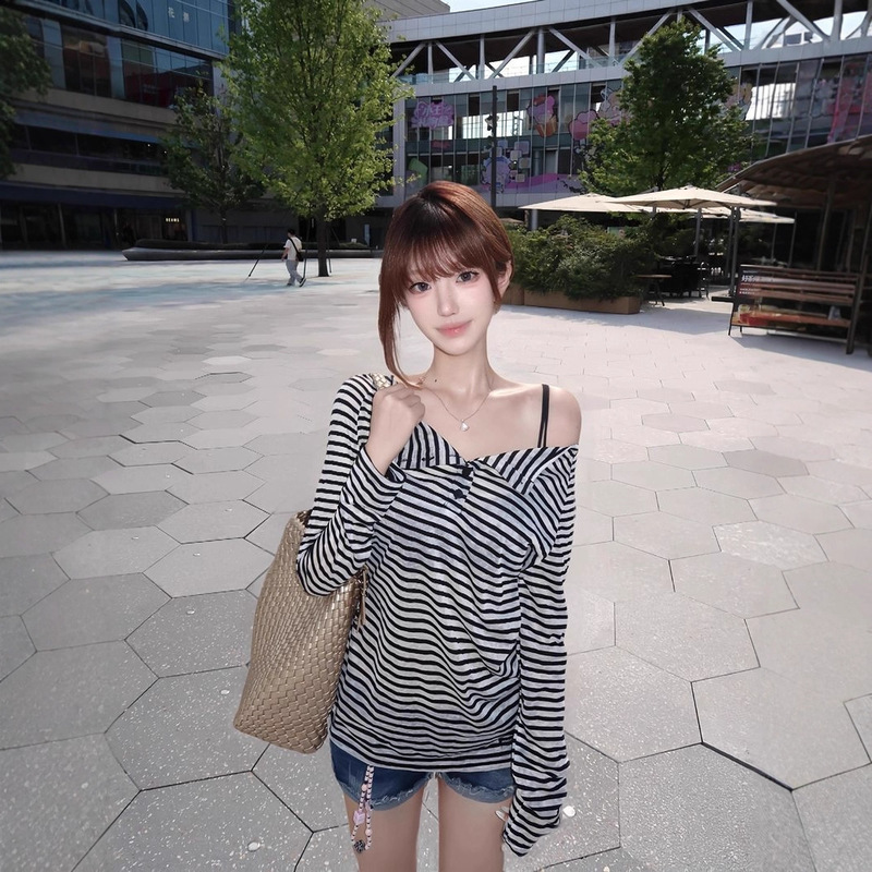American Retro Color-Block Striped Long-Sleeve Women's T-Shirt Autumn Off-Shoulder Lazy Style Sun-Protective Cover-Up Base Top American Retro Color-Block Striped Long-Sleeve Women's T-Shirt Autumn Off-Shoulder Lazy Style Sun-Protective Cover-Up Base Top