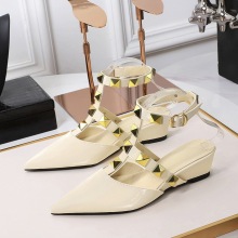 599-19 flat buckle sandals with women's French classic style, rivet wedge heel, versatile toe cover, hollow pointed toe, and hollowed out shoes