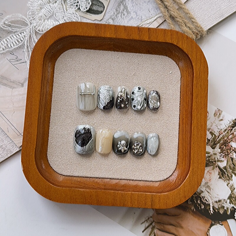 Purely Handmade Wearable Nails, Short Style, Ink Smudged Manicure Patches, Gray Tone Texture Style, Niche Whitening, Literary and Fresh Style