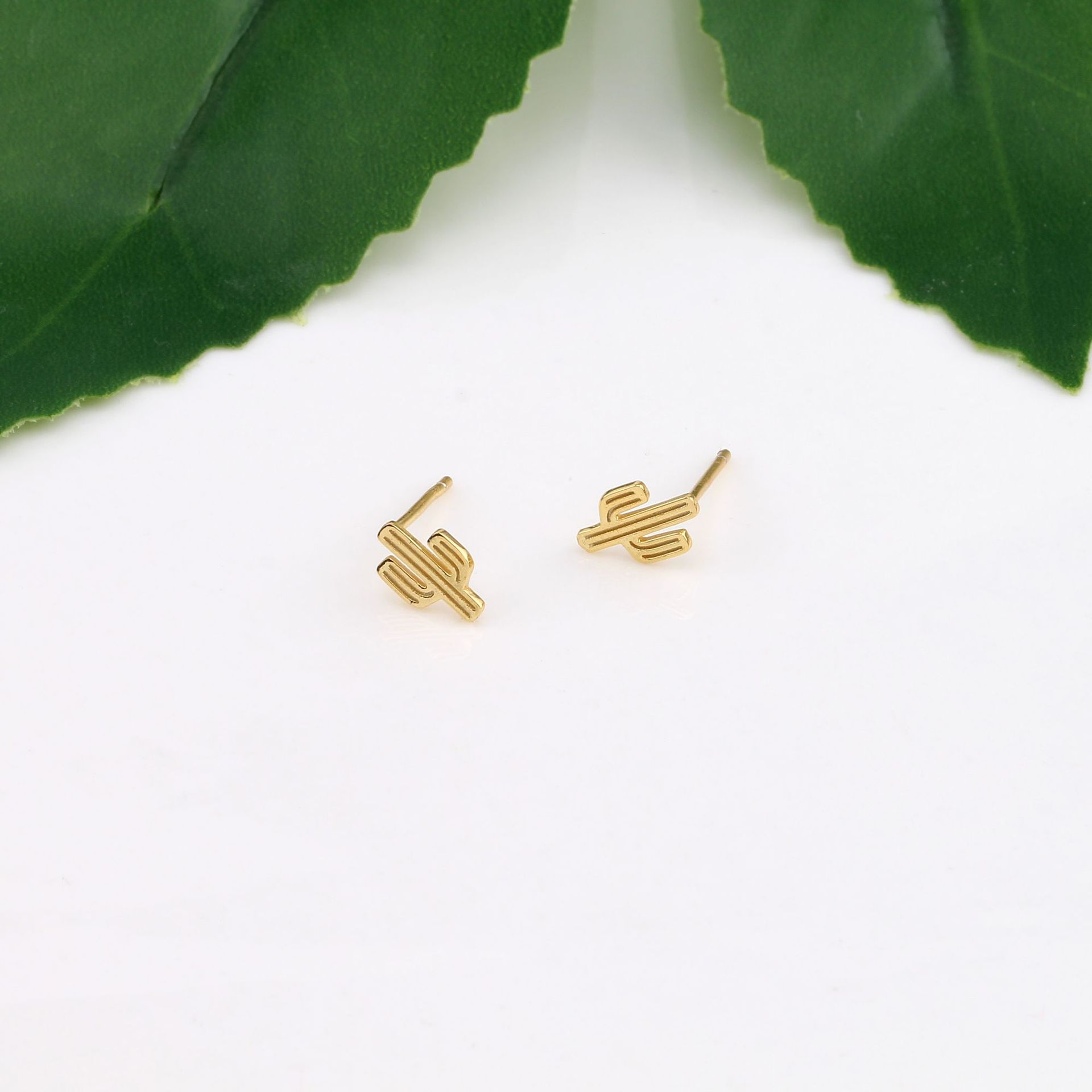 1 Pair Simple Style Cactus Sterling Silver Plating White Gold Plated Gold Plated Ear Studs display picture 7