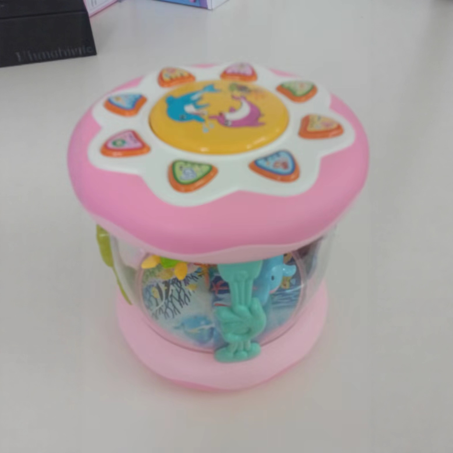 Amazon exportación de bebés bater bater baterías de mano baterías de luces transfronterizas música juguetes para bebés mar giratorio baterías de baterías de tambores