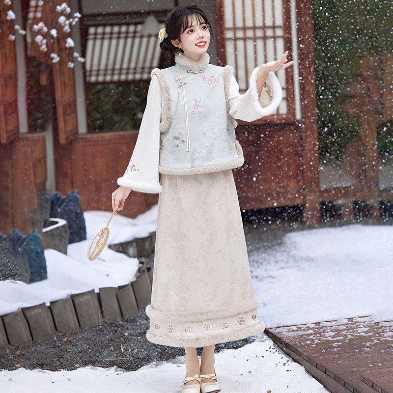 Thick Winter Fashion Chinese Style New Chinese Traditional Long-Sleeve Modified Cheongsam 2024 New Youth Female Retro Vests Set of Three