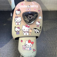かわいいアニメの電気自動車の貼り紙の雅迪q6車体の傷はオートバイの装飾の防水を遮って絵を貼ります。