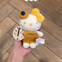 新款卡通可爱画家白皮kitty艺术生毛绒公仔包挂件小众挂饰钥匙扣
