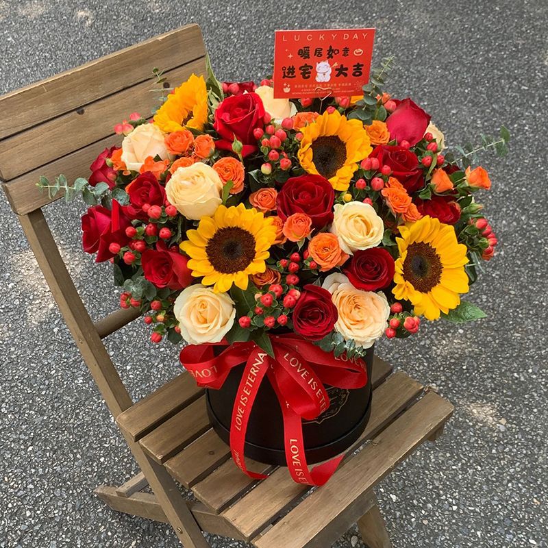 新居への引っ越し、ローズフラワーエクスプレス、市内全土の誕生日、大晦日、誕生日のお祝いに本物の花|undefined