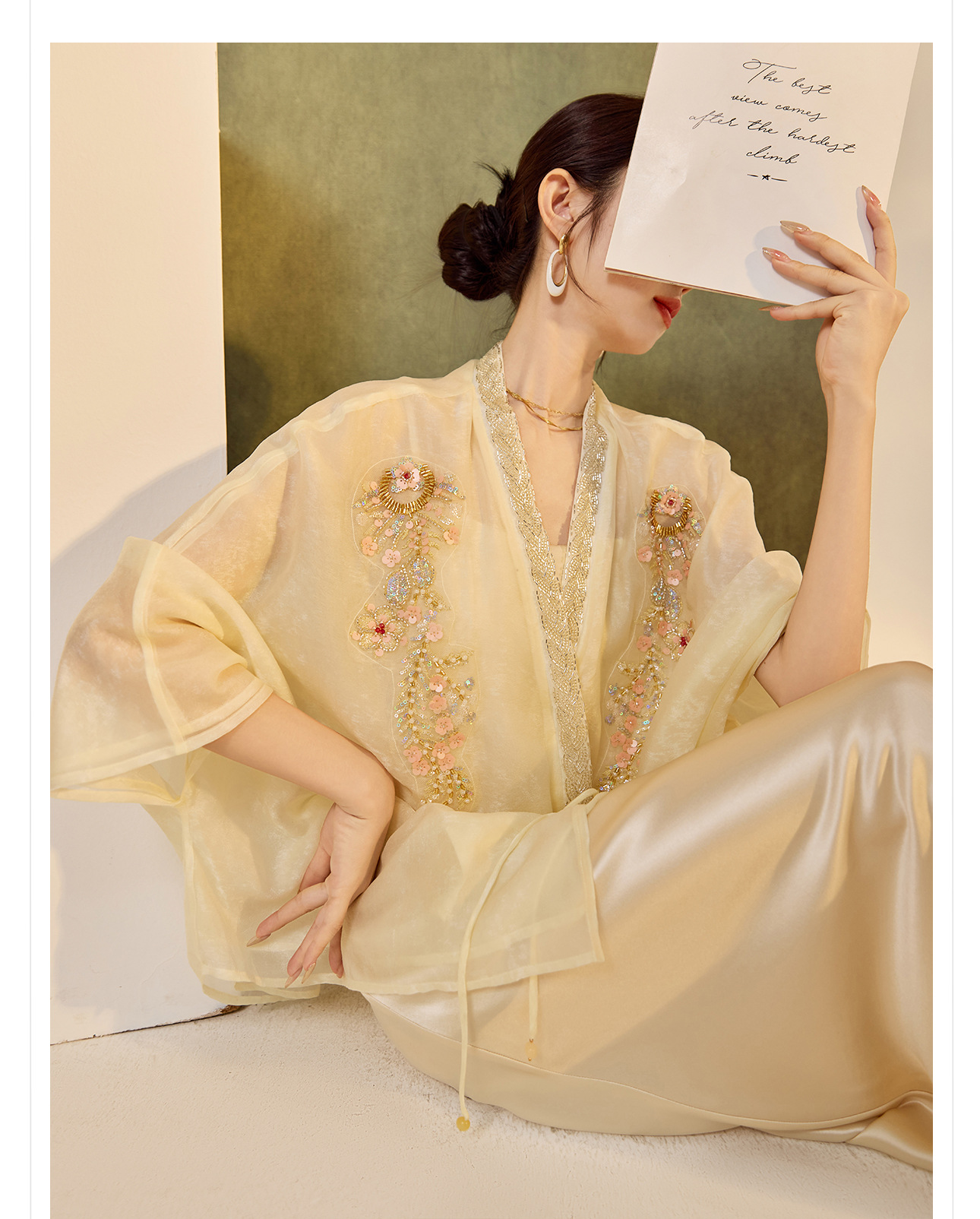 Áo cardigan nữ dáng rộng Tencel thêu hạt phong cách Trung Hoa — hồng, mơ chi tiết 2
