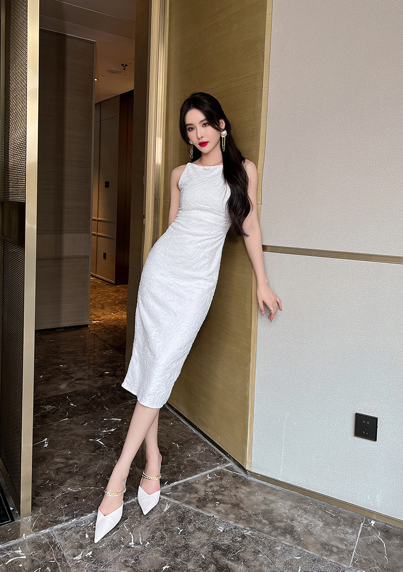 D0039 940K ÁO HAI DÂY NỮ CHOTDNG DÁNG ÔM BODY GỢI CẢM SEXY MÙA HÈ HỌA TIẾT HOA HAI DÂY HỞ VAI THỜI TRANG NỮ G03 SẢN PHẨM MỚI