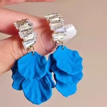 度假风~锆石裙摆耳环女复古民族风耳钉2025新款花朵沙滩海边耳饰