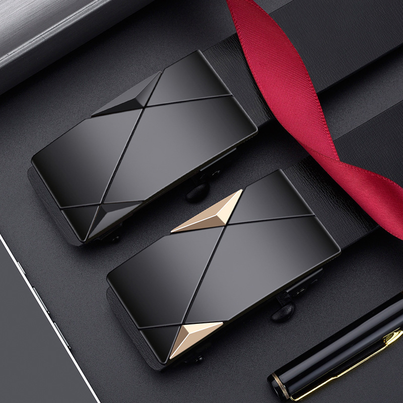 Cinturón Paul para hombres jóvenes y de mediana edad sin dientes, hebilla automática, cinturón interior, cinturón de PU anti-cuero general, por lotes