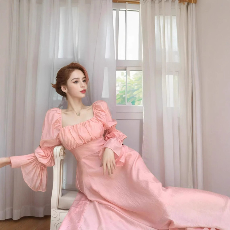 Cross-border 2025 new gentle wind backless design dress square collar horn sleeve long skirt foreign trade special contribution Cross-border 2025 new gentle wind backless design dress square collar horn sleeve long skirt foreign trade special contribution