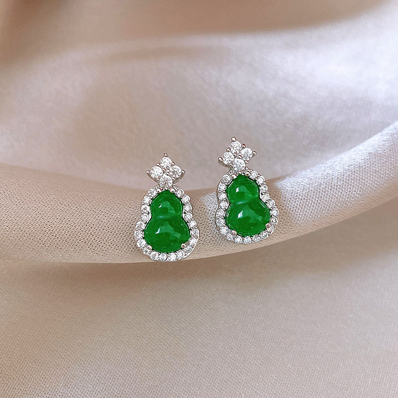 Temperamento de pendientes verdes pendientes ligeros lujosos de alto nivel sensación de pendientes zircon flores joyas geométricas al por mayor fábrica
