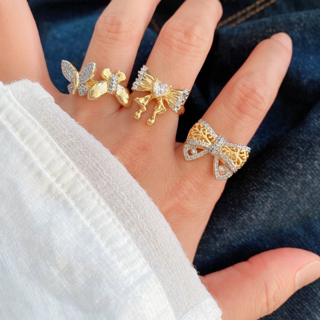 Großhandel Schmuck Süss Schmetterling Kupfer Zirkon 18 Karat Vergoldet Gemischtes Metall Inlay Offener Ring display picture 1