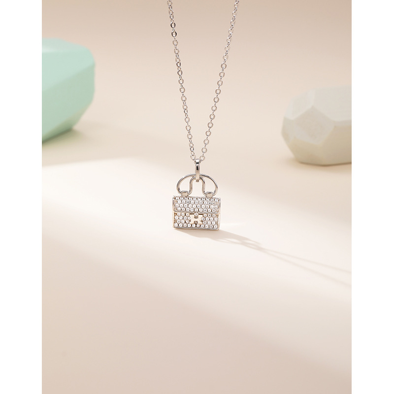 S925 plata esterlina H carta collar portátil Luz de Las Mujeres de lujo elegante de moda llena de diamantes bolsa colgante de alta calidad de la cadena de clavícula