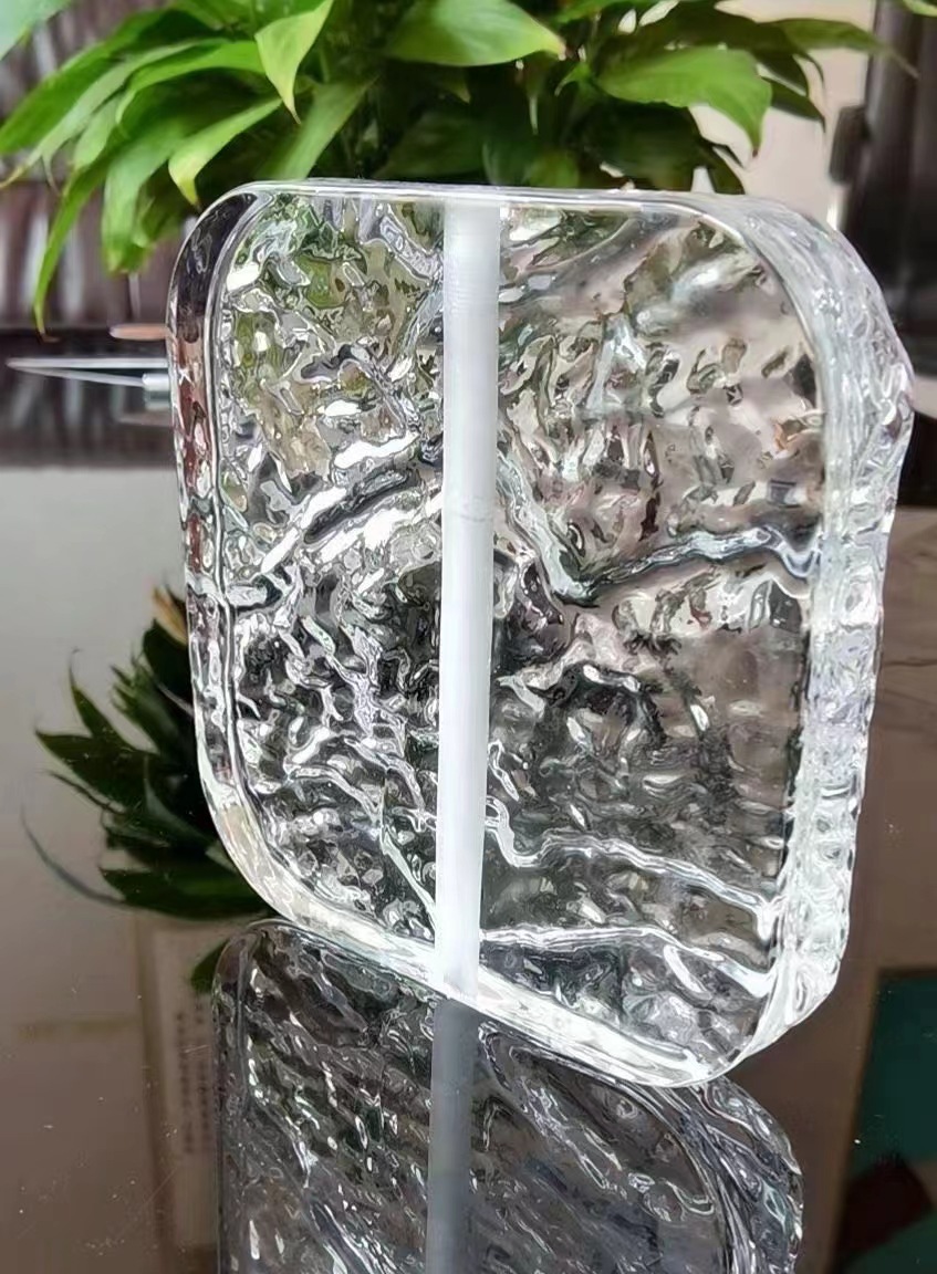 c4e0b273-8461-49f4-94b1-ff94b8