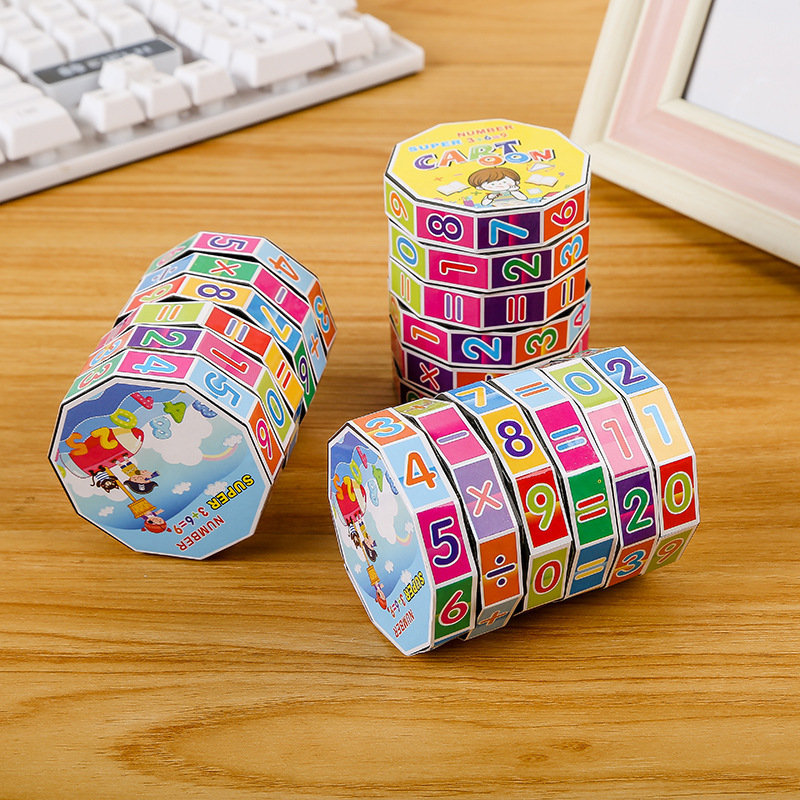 子供の数字のルービックキューブのおもちゃの円柱ルービックキューブのプラスチックルービックキューブの夜市の露店はコードをスキャンして幼稚園の小さい贈り物を押します。|undefined